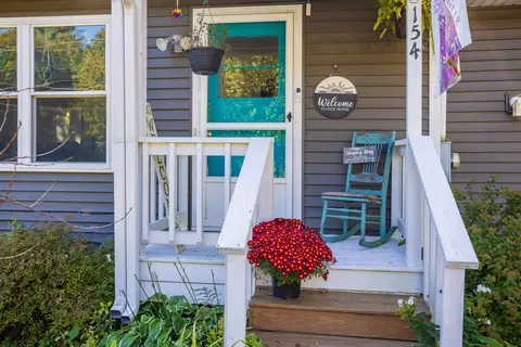 Exterior - 154 Vt Route 15, Jericho, VT 05465 photo 2 of 13