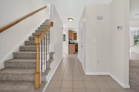 Entry Way - 233 N Main St, Salem, NH 03079 photo 1 of 2