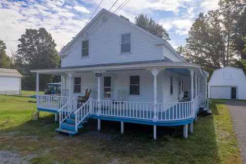 Exterior - 610 E Main St, Poultney, VT 05764 photo 1 of 5