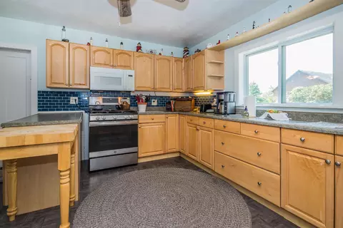 Kitchen - 610 E Main St, Poultney, VT 05764 photo 1 of 4