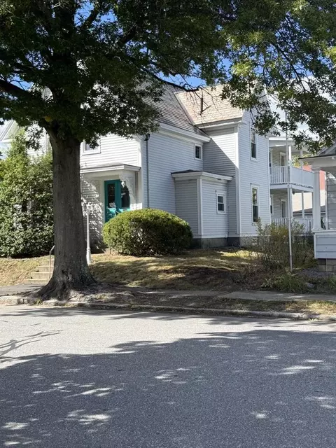 90 Appleton St, Manchester, NH 03104