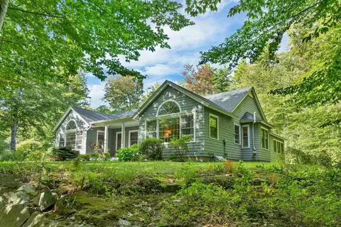 36 Campfire Cir, Alton, NH 03809
