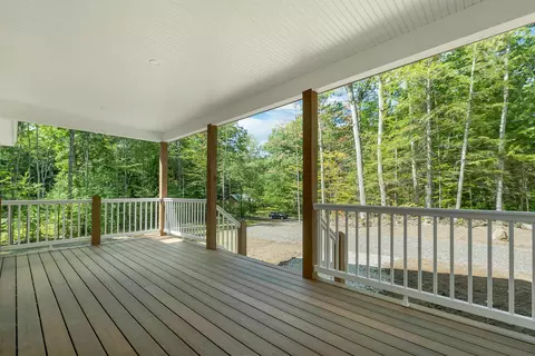 44 Lincoln Dr, Moultonborough, NH 03254
