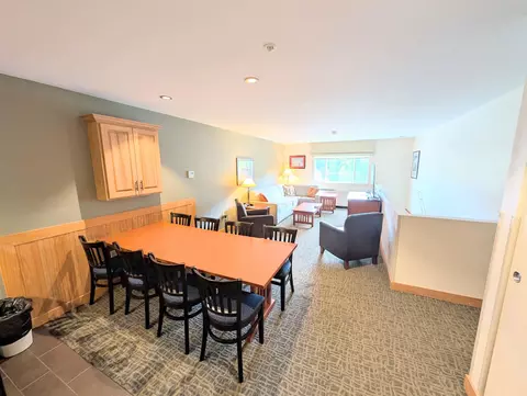 Dining - 228 E Mountain Rd #LL DUP GRAND HOTEL 108/110 I, Killington, VT 05751 photo 2 of 5