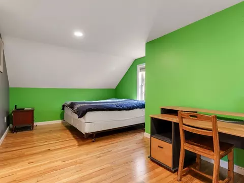 Bedroom - 4 Baker Ln, Milton, VT 05468 photo 7 of 10