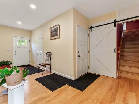 Entry Way - 4 Baker Ln, Milton, VT 05468 photo 9 of 9