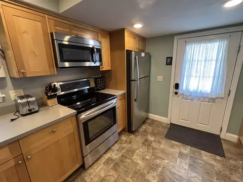 Kitchen - 108 Us Route 302 Rte, Bartlett, NH 03812 photo 3 of 6