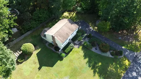 View/Area - 2 Opal Rd, Derry, NH 03038 photo 3 of 3