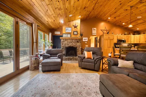 Living - 434 Modoc Hill Rd, Madison, NH 03849 photo 1 of 2