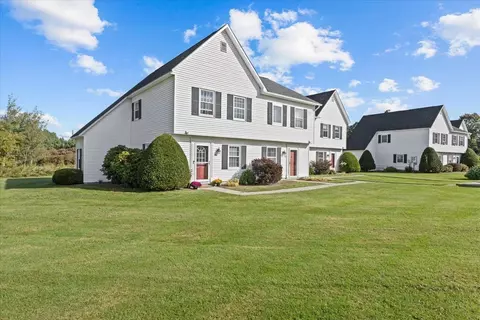Exterior - 353 Northview Ct, Williston, VT 05495 photo 6 of 6