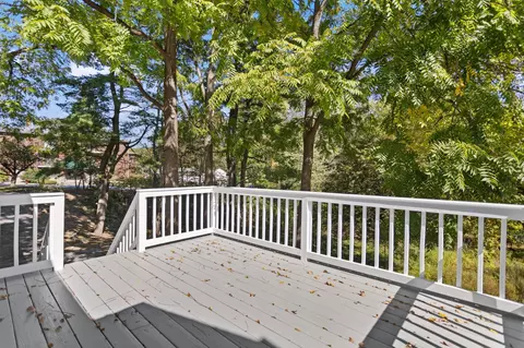 755 Mammoth Rd, Manchester, NH 03104