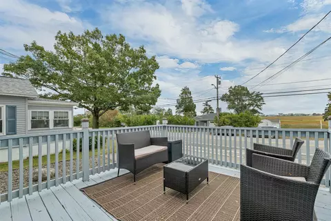 Exterior - 520 Winnacunnet Rd #A, Hampton, NH 03842 photo 2 of 4