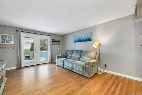 Living - 520 Winnacunnet Rd #A, Hampton, NH 03842 photo 1 of 1