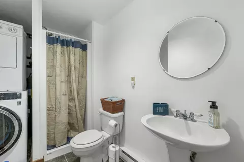 Bath - 520 Winnacunnet Rd #A, Hampton, NH 03842 photo 2 of 2