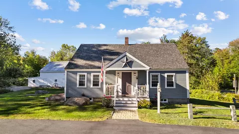 232 Suncook Valley Rd, Alton, NH 03809