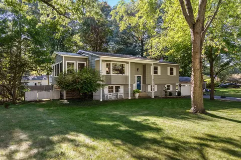 94 Windemere Way, Colchester, VT 05446