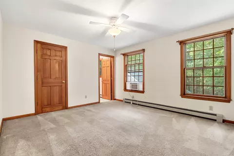 Bedroom - 19 Purington Ln #B, Hampton, NH 03842 photo 4 of 5