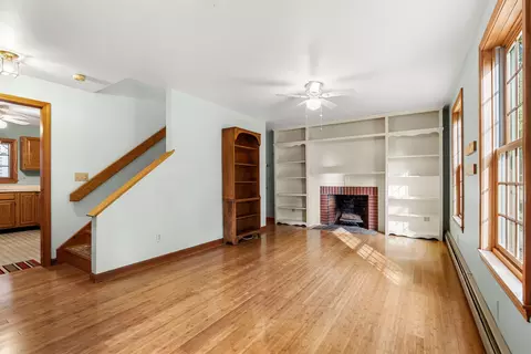 Living - 19 Purington Ln #B, Hampton, NH 03842 photo 1 of 3