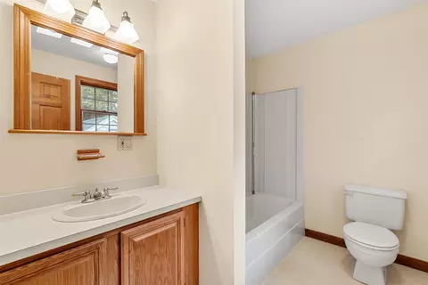 Bath - 19 Purington Ln #B, Hampton, NH 03842 photo 3 of 3