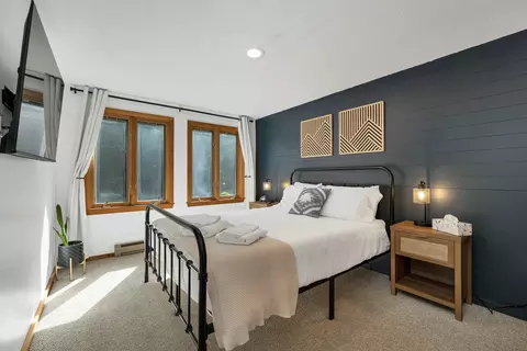 Bedroom - 4 Mountainview Rd #4L, Bartlett, NH 03812 photo 6 of 12
