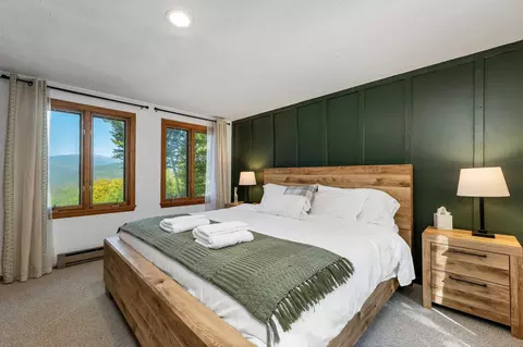 Bedroom - 4 Mountainview Rd #4L, Bartlett, NH 03812 photo 1 of 12