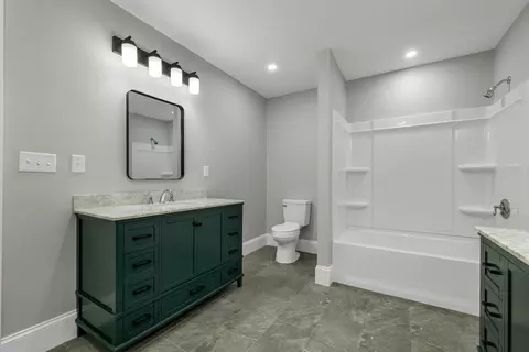 Bath - 53 Bagdad Rd, Durham, NH 03824 photo 3 of 6