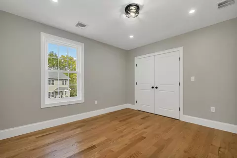 Bedroom - 53 Bagdad Rd, Durham, NH 03824 photo 3 of 8