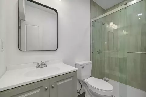 Bath - 53 Bagdad Rd, Durham, NH 03824 photo 6 of 6
