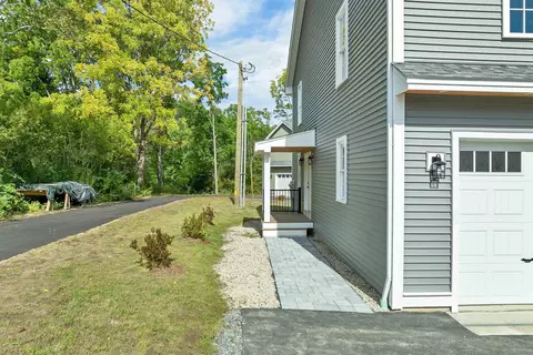 Exterior - 53 Bagdad Rd, Durham, NH 03824 photo 5 of 9