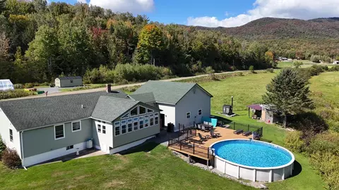2528 Buzzell Rd, Newport, VT 05857