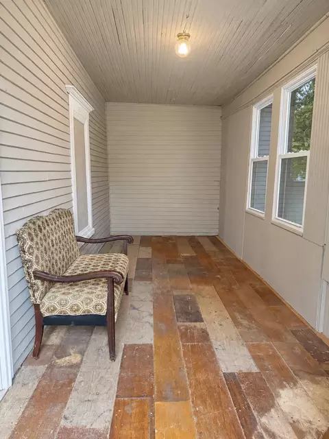 Exterior - 201 High St, Barton, VT 05822 photo 2 of 10