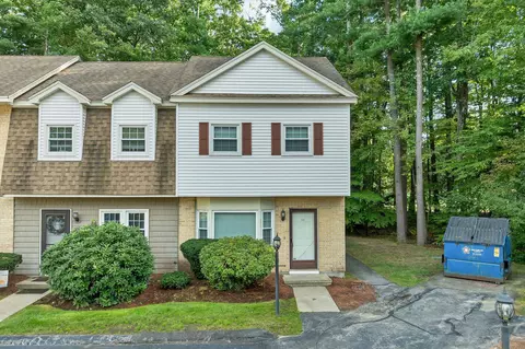 32 Golfview Dr, Manchester, NH 03102