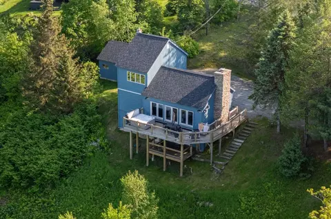 45 Benson Fuller Dr, Winhall, VT 05340