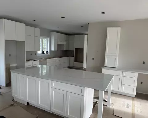 30 Pear Tree Ln, Epping, NH 03042 photo 2