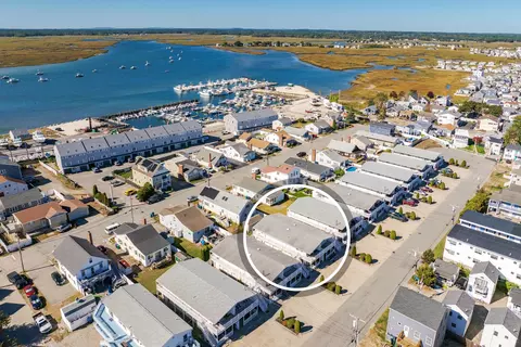 View/Area - 18 Whitten St #B, Hampton, NH 03842 photo 3 of 5