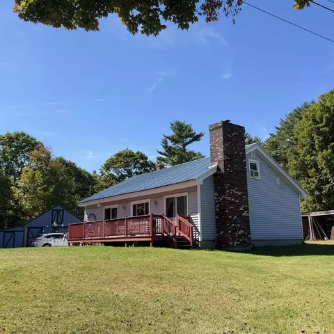 17 Hornetown Rd, Farmington, NH 03835