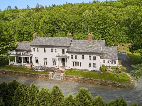 9 Camel Hump Rd, Newport, NH 03773