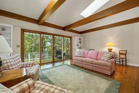 Living - 21 Pointe Sewall Rd, Wolfeboro, NH 03894 photo 3 of 5