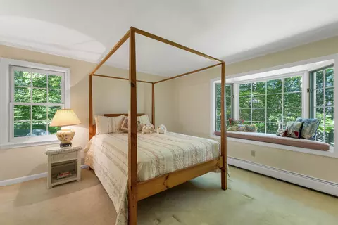 Bedroom - 21 Pointe Sewall Rd, Wolfeboro, NH 03894 photo 7 of 9