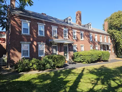 80 W Merrimack St, Manchester, NH 03101