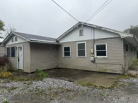 1023 Clarendon Ave, West Rutland, VT 05777