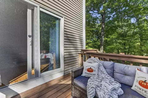Exterior - 1465 Hooksett Rd #1017, Hooksett, NH 03106 photo 7 of 10