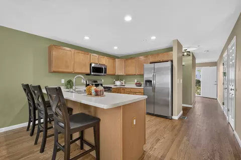 Entry Way - 1465 Hooksett Rd #1017, Hooksett, NH 03106 photo 2 of 8