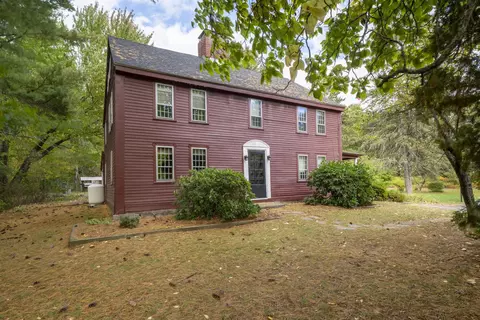 47 Bedford Rd, Merrimack, NH 03054