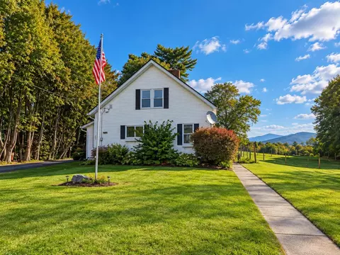 77 S Lunenburg Rd, Lunenburg, VT 05906