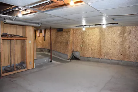 Exterior - 177 Websterville Rd, Barre, VT 05641 photo 5 of 20