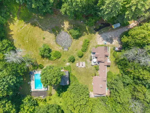 126 Davis Rd, Wakefield, NH 03872