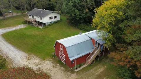 168 Brenda Rd, Clarendon, VT 05759