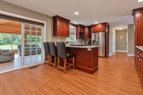 Kitchen - 95 Hooksett Rd, Auburn, NH 03032 photo 1 of 5