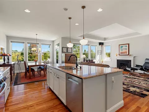 Kitchen - 70 Dunmore Ln, Williston, VT 05495 photo 1 of 4